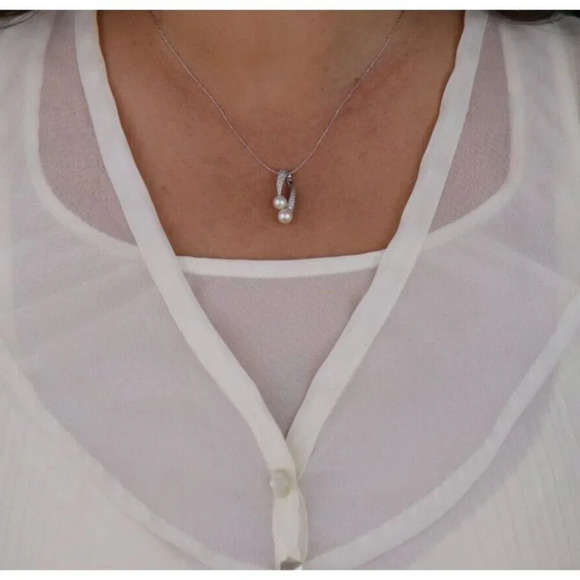 Pendant Only 10K White Gold Freshwater Pearl and Diamond Pendant - Picture 4 of 5